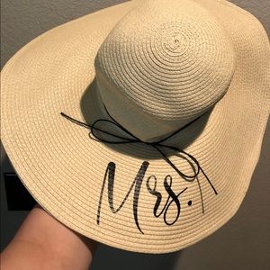Mrs. Sun Hat